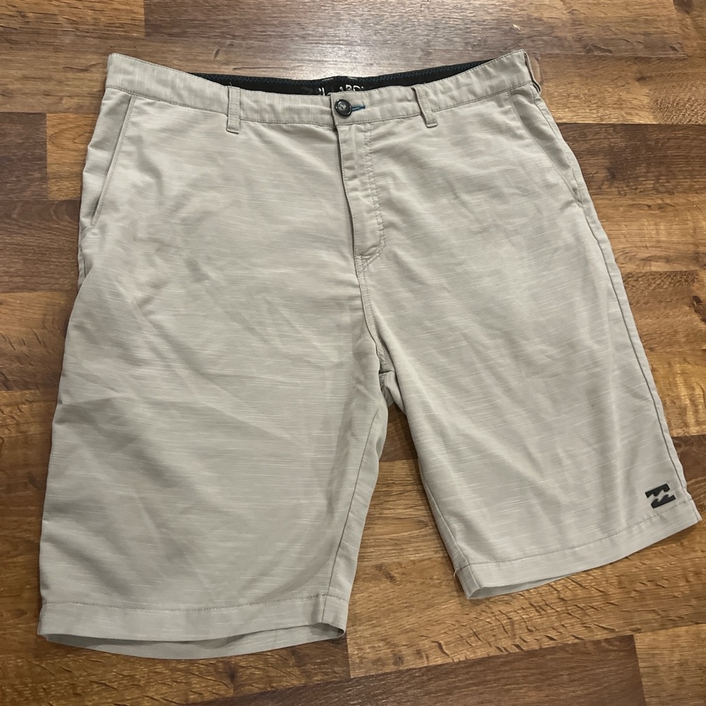 Billabong Men's Light Khaki Flat Front Shorts